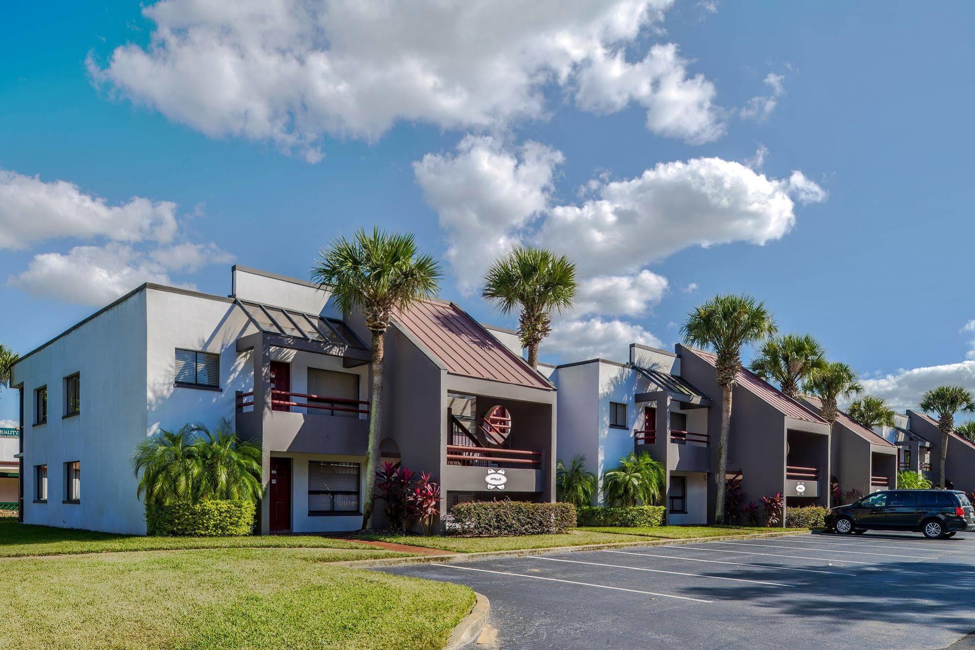 Orbit One Vacation Villas Celebration Exterior photo