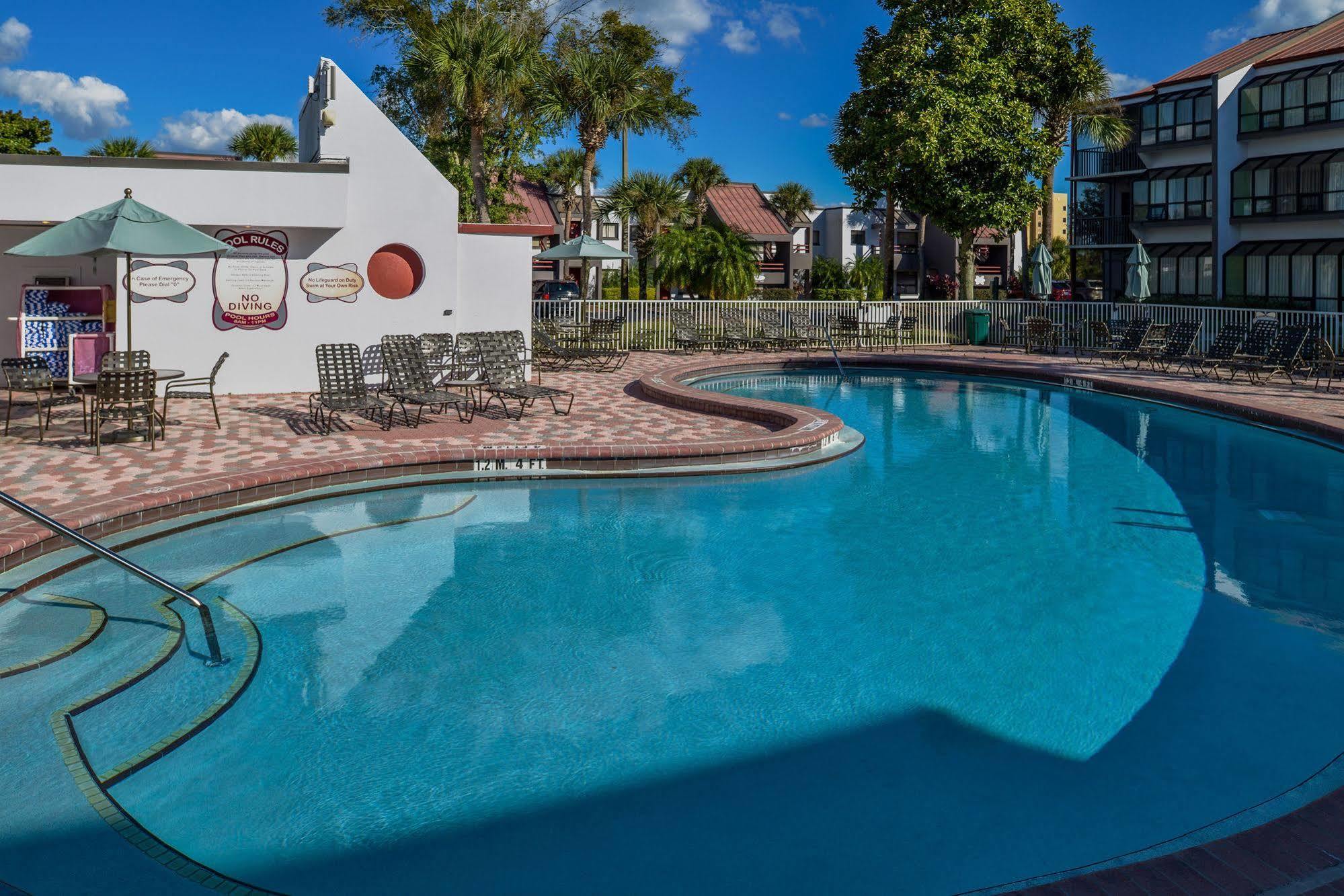 Orbit One Vacation Villas Celebration Exterior photo