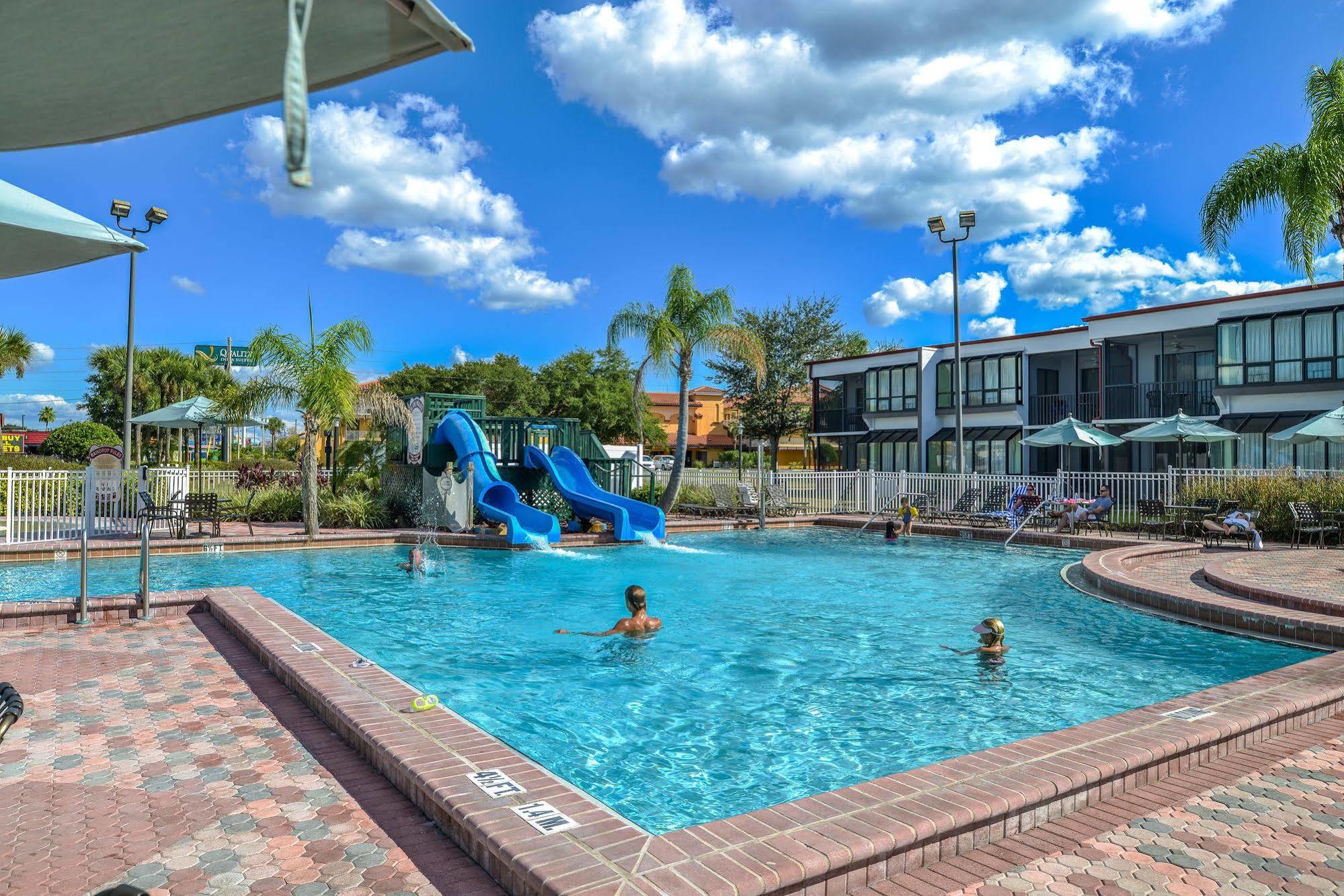 Orbit One Vacation Villas Celebration Exterior photo